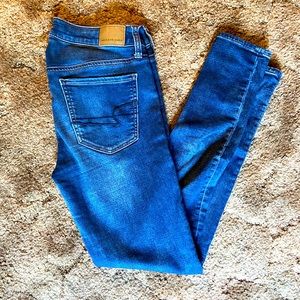 American Eagle Mid-Rise Jeggings Size 6 Regular